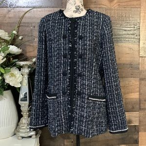 🍃🌸 WHBM Jacket Size Large